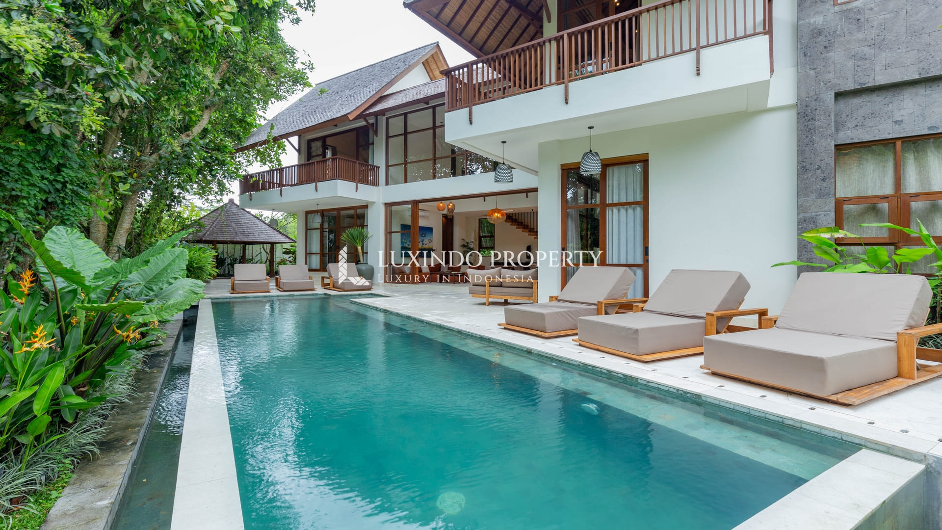 NYANYI - LUXURY 5 BEDROOM RIVERSIDE LEASHOLD VILLA (LHV1016)